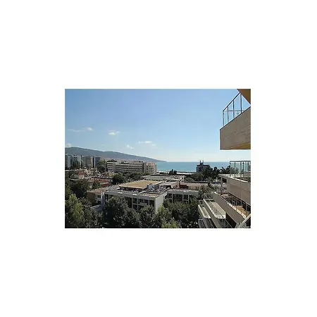 Two-bedroom In شقة *